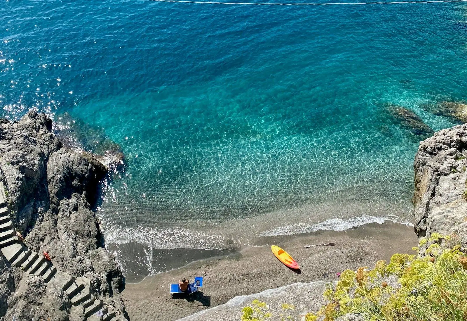 Il mare limpido di Maiori